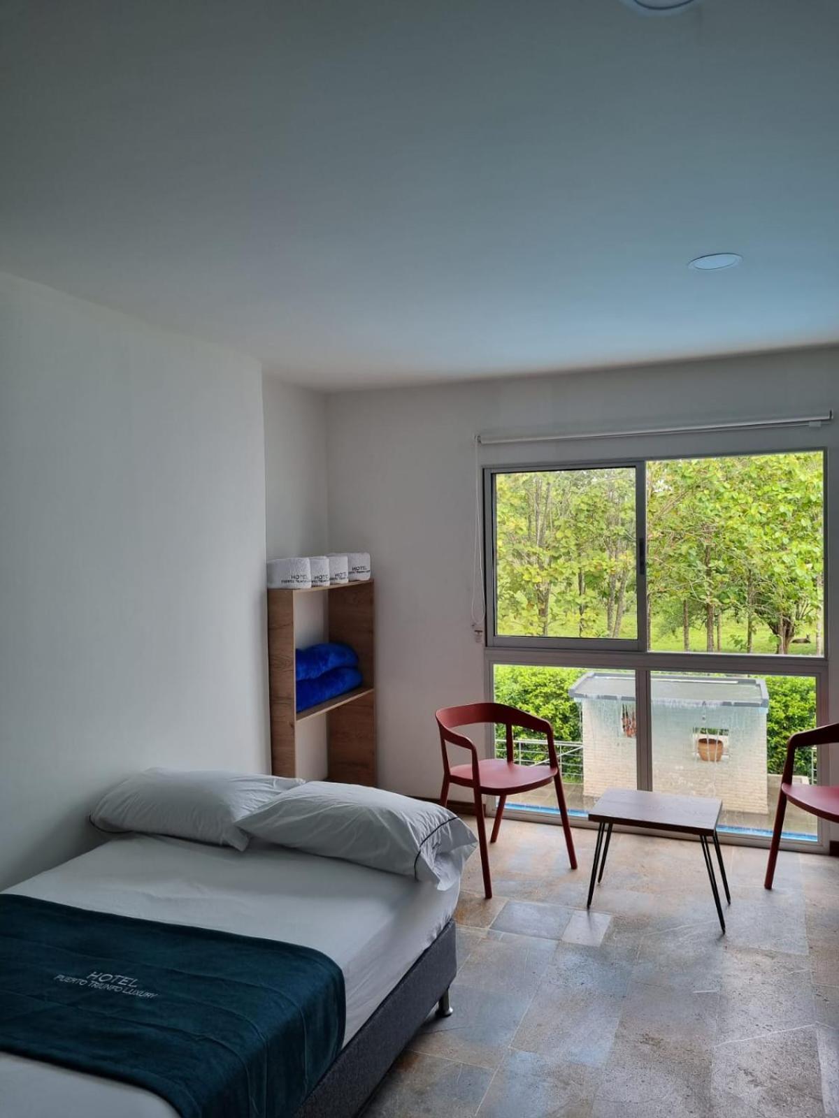 Hotel Puerto Triunfo Doradal Kültér fotó