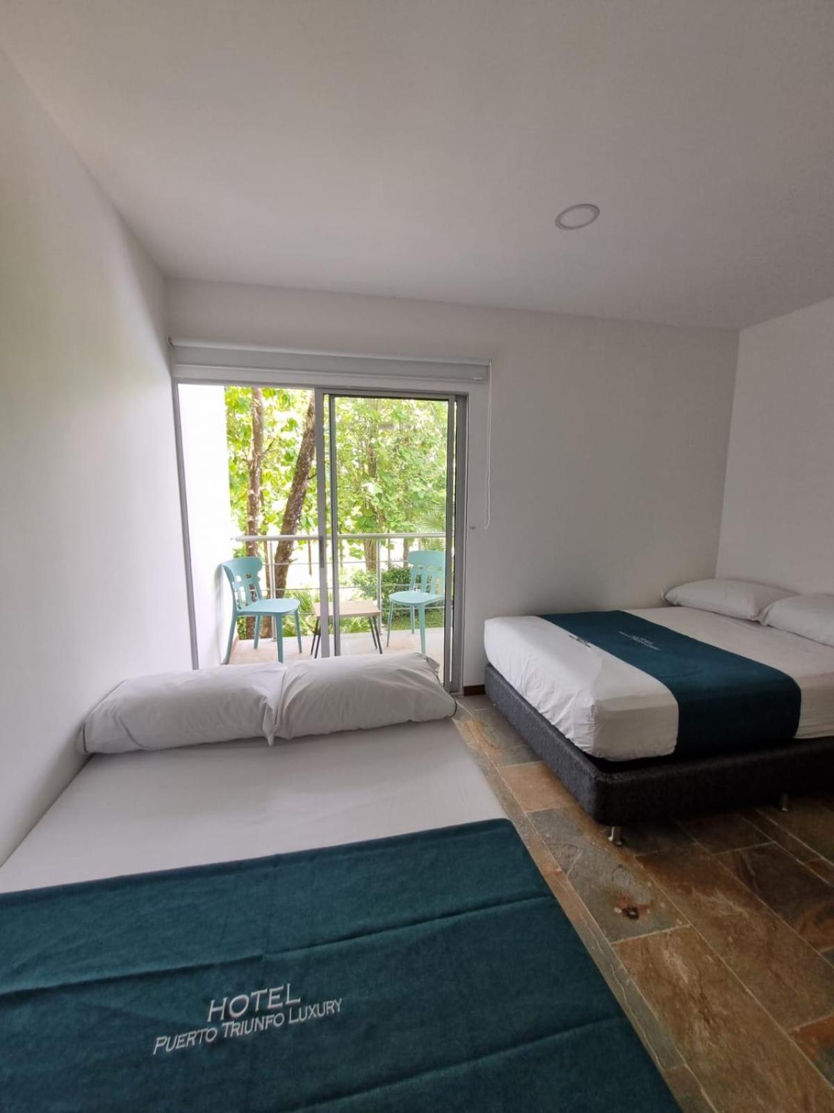 Hotel Puerto Triunfo Doradal Kültér fotó