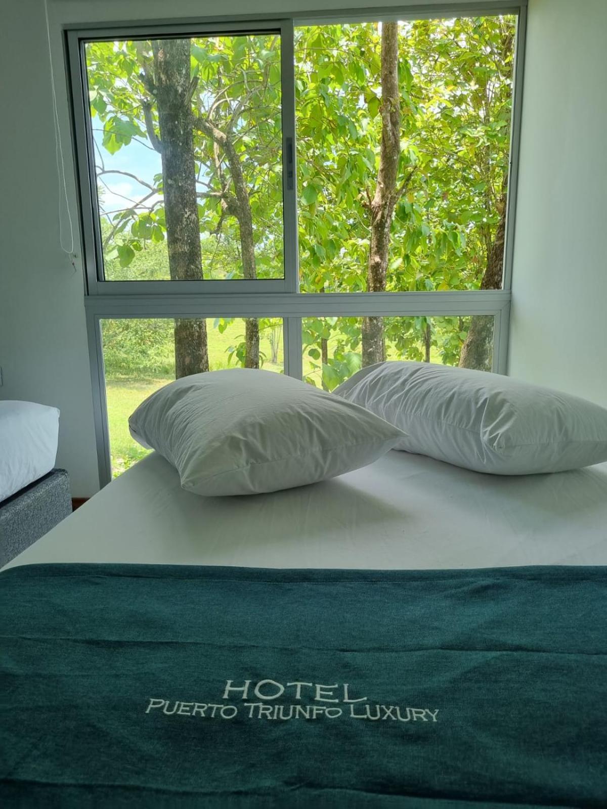 Hotel Puerto Triunfo Doradal Kültér fotó