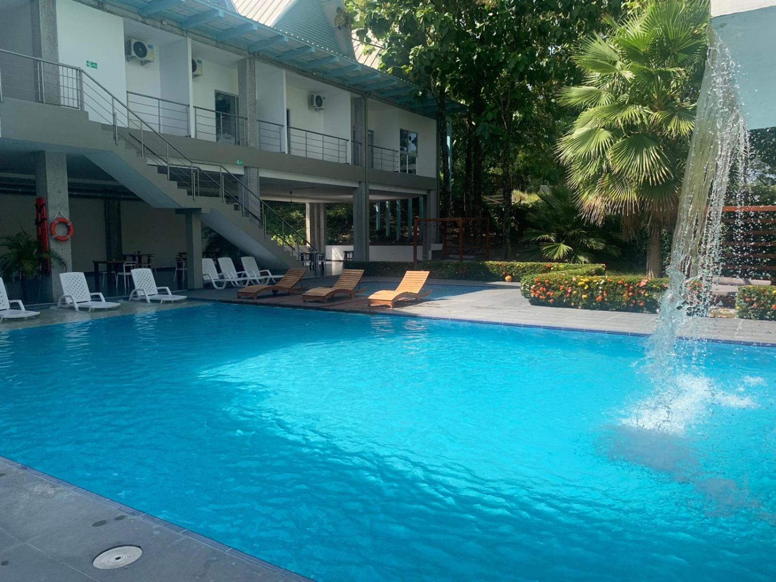 Hotel Puerto Triunfo Doradal Kültér fotó